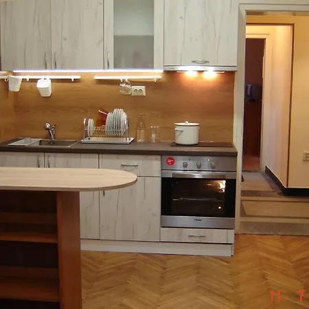 דירה Varna Apartment Close To The Sea / Варна, Апартамент Близо До Морето וארנה